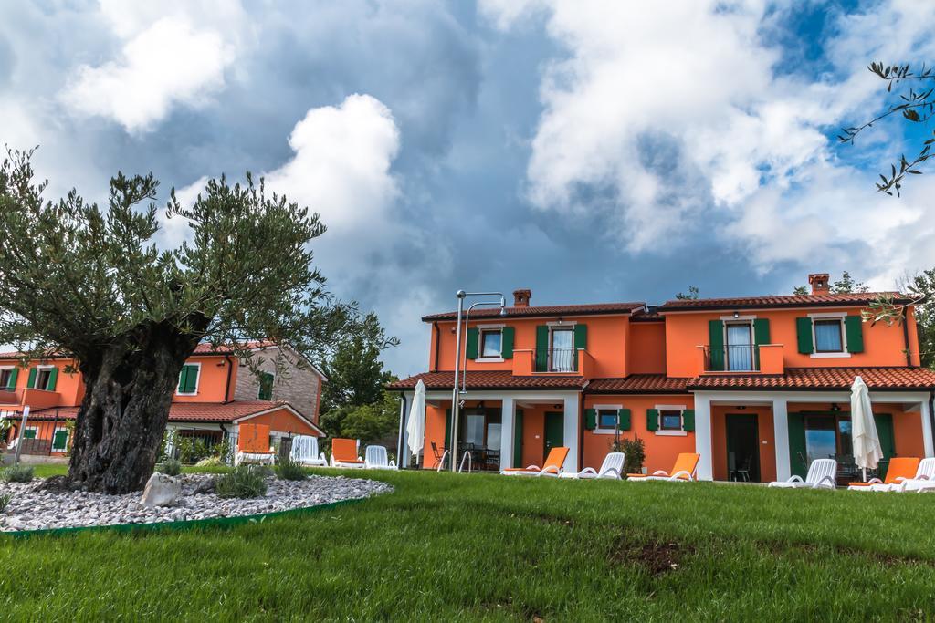 Apartments Athos Rabac Quarto foto